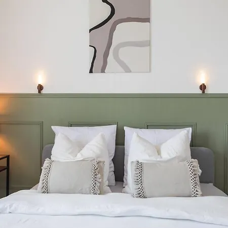 Cinehome - 5 Min Centre-parking/tram Au Pied * Tours