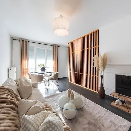 Cinehome - 5 Min Centre-parking/tram Au Pied * Tours