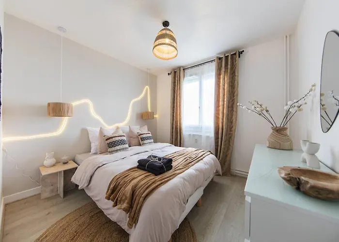 Cinehome - 5 Min Centre-parking/tram Au Pied *