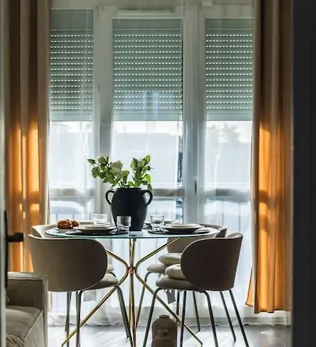 Appartement Cinehome - 5 Min Centre-parking/tram Au Pied *